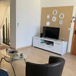 Sunny Penthouse Close To Bugibba Square סיינט פול ביי