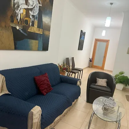Sunny Penthouse Close To Bugibba Square
