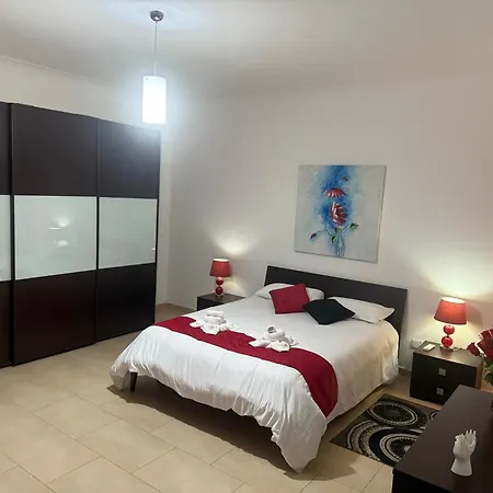 Sunny Penthouse Close To Bugibba Square Lejlighed *