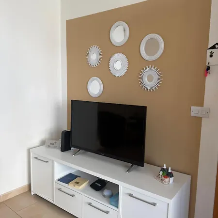 アパート Sunny Penthouse Close To Bugibba Square *
