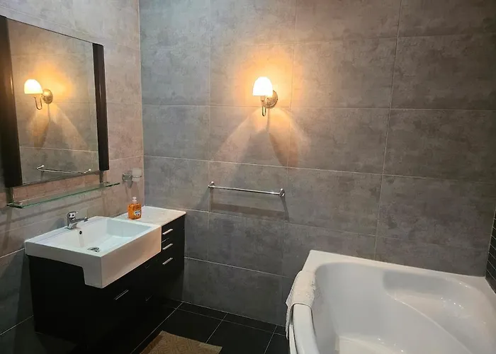 Sunny Penthouse Close To Bugibba Square St. Paul's Bay