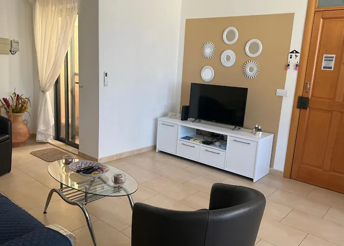 Sunny Penthouse Close To Bugibba Square St. Paul's Bay